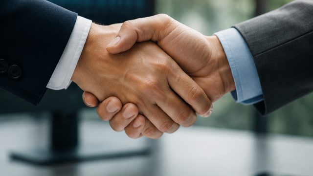 Meta Platforms Invests in Cred: Implications for Investors | mega88 asia, bir365